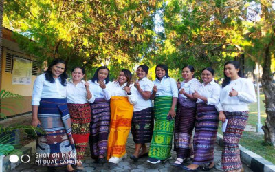 Bife Meto, Perempuan Timor yang Setara Alam Pemberi Hidup    